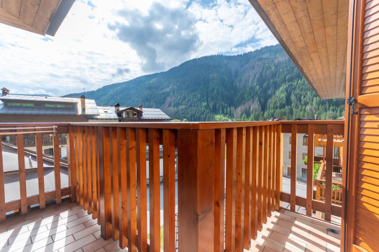 Condominio Orsa Maggiore 12 Falcade Buitenkant foto