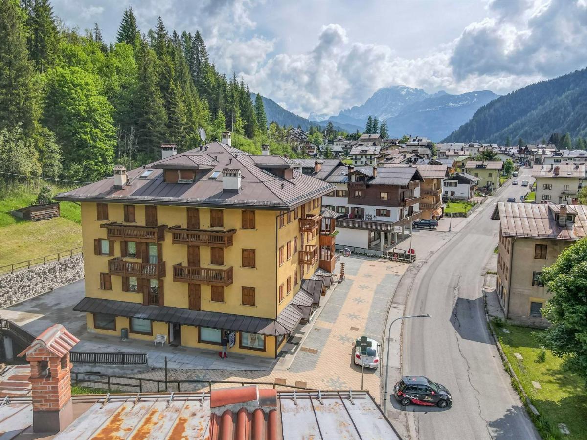 Condominio Orsa Maggiore 12 Falcade Buitenkant foto
