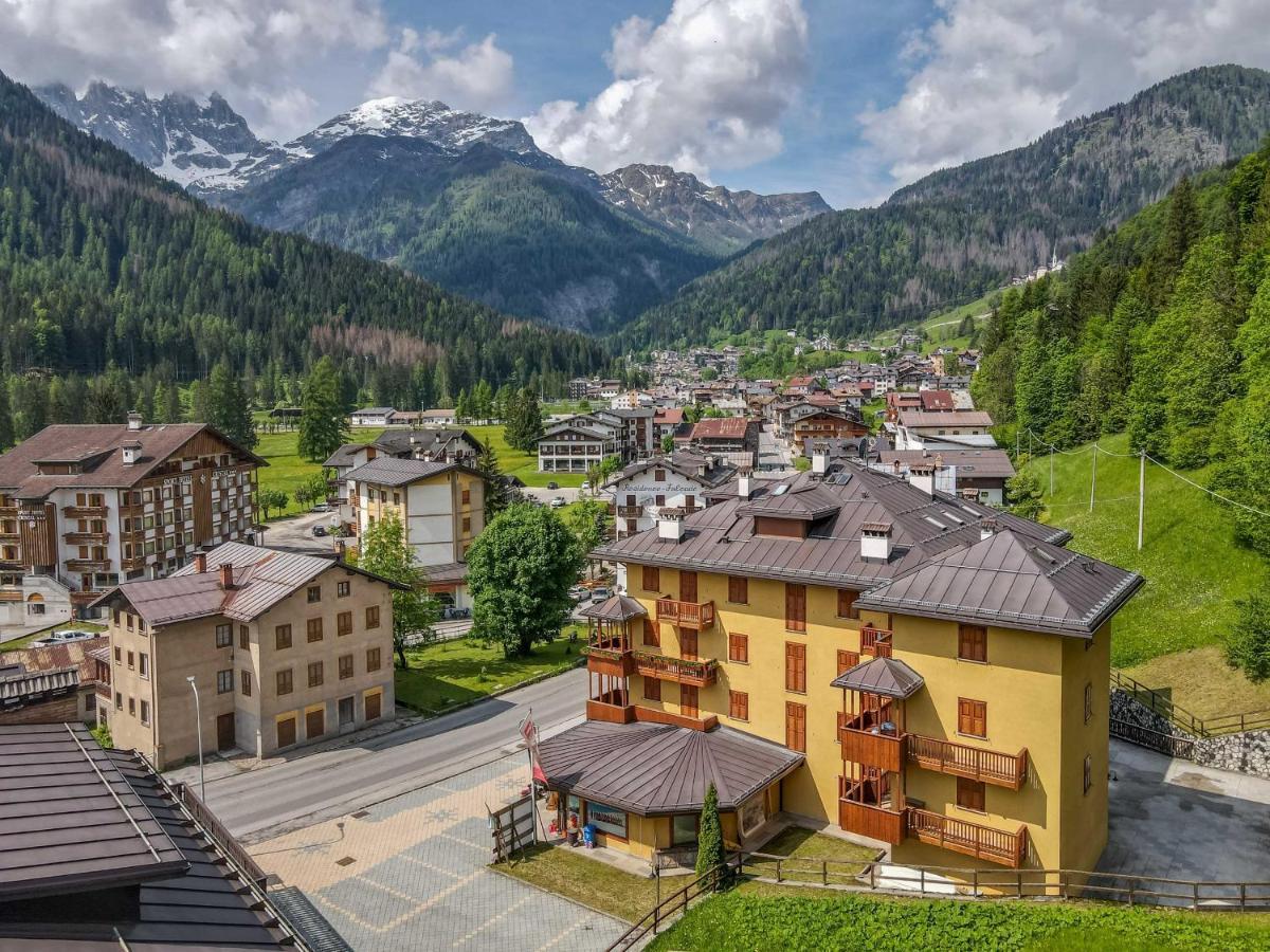 Condominio Orsa Maggiore 12 Falcade Buitenkant foto